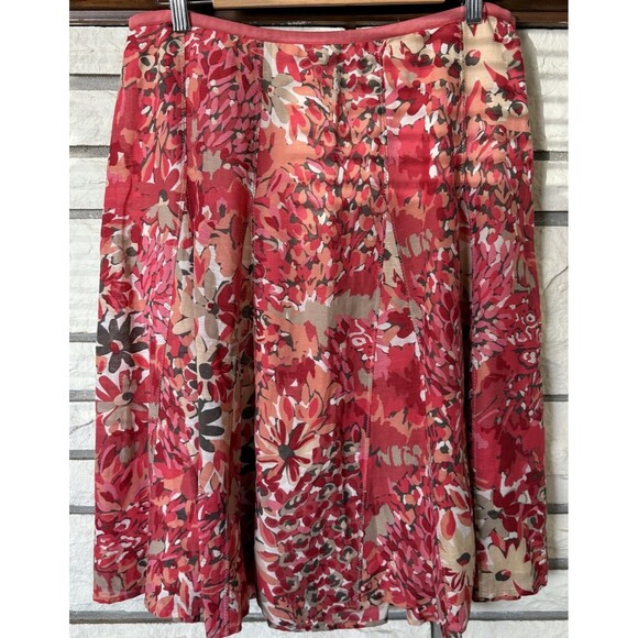 NIC+ZOE Pink/ Red Floral A-Line Skirt Silky Blend  Zip Closure Size 12 - Picture 1 of 7